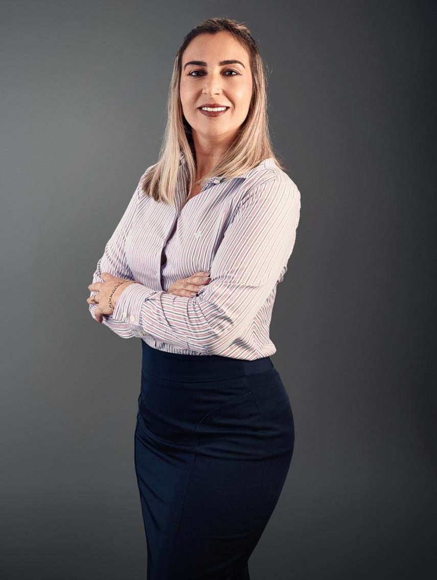 Renata Priscila de Castro Cavararo Leal
